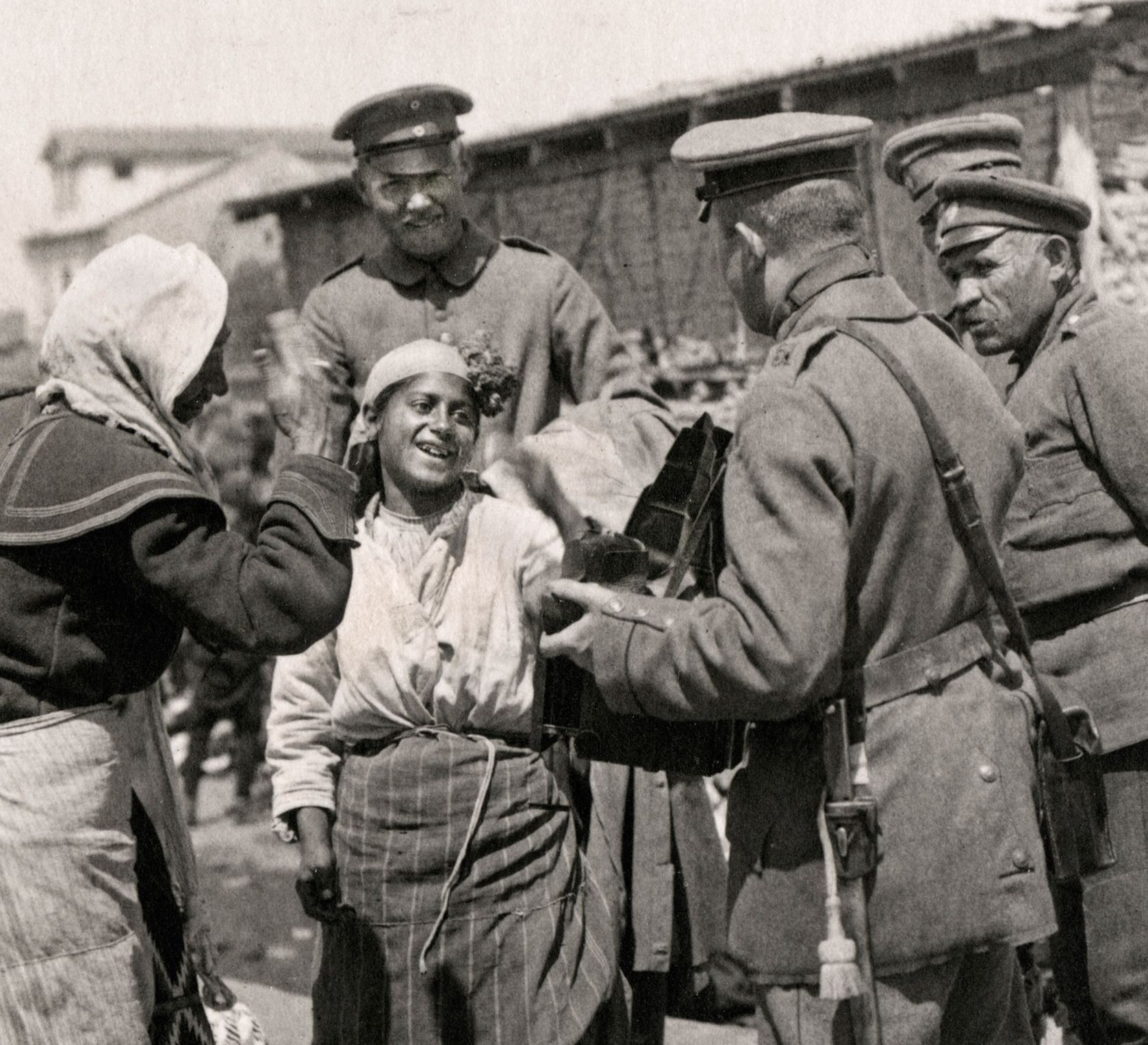 Nepoužívat / Jednorázové použití / Fotogalerie / Makedonští Romové očima německých vojáků / WWI. / 1