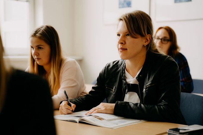 Anna Luxová zvládá kromě tréninku i studium na vysoké škole se zaměřením na média.