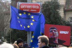 Nonsens, větší absurdita se ani nedala čekat, komentuje náměstí Borise Němcova Moskva