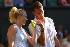 Na Wimbledonu neměl kde bydlet. Pak Siniaková levákovi z Amsterdamu splnila sen