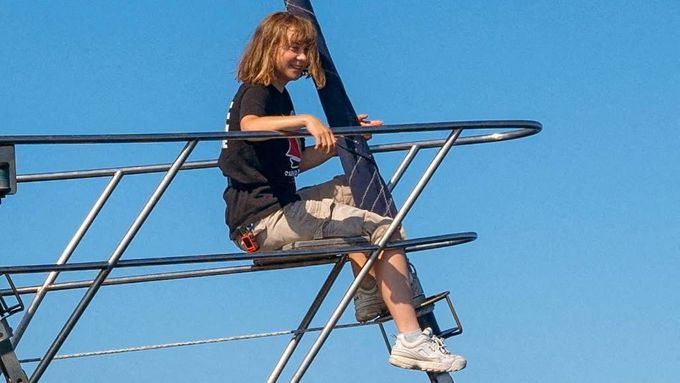 Aktivistka Greta Thunbergová na palubě humanitární lodi Madleen, která 1. června vyrazila z italského přístavu Catania do Gazy, aby tam doručila humanitární pomoc.