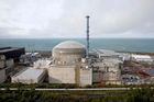 Jaderná elektrárna ve Flamanville ve Francii.