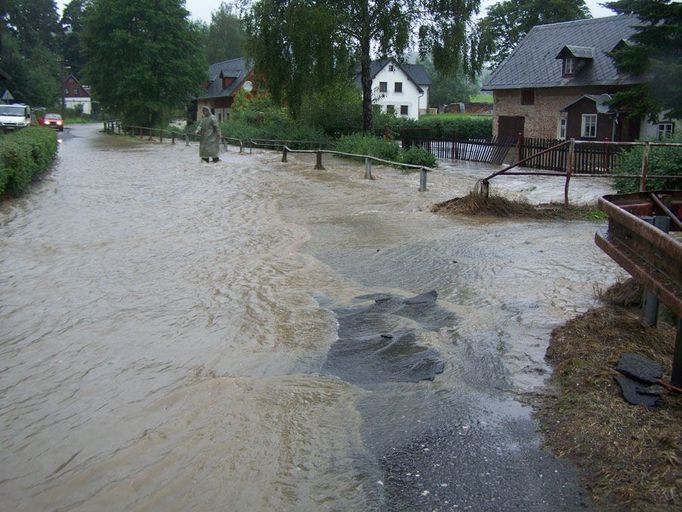 Snímek z obce Zdislava u Liberce.