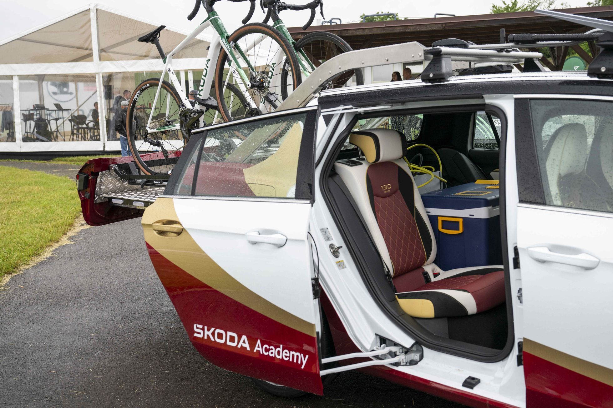 Škoda L&K 130 studentské auto