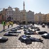 Oběti války na Ukrajině, měsíc od začátku, Staroměstské náměstí, happening Amnesty International