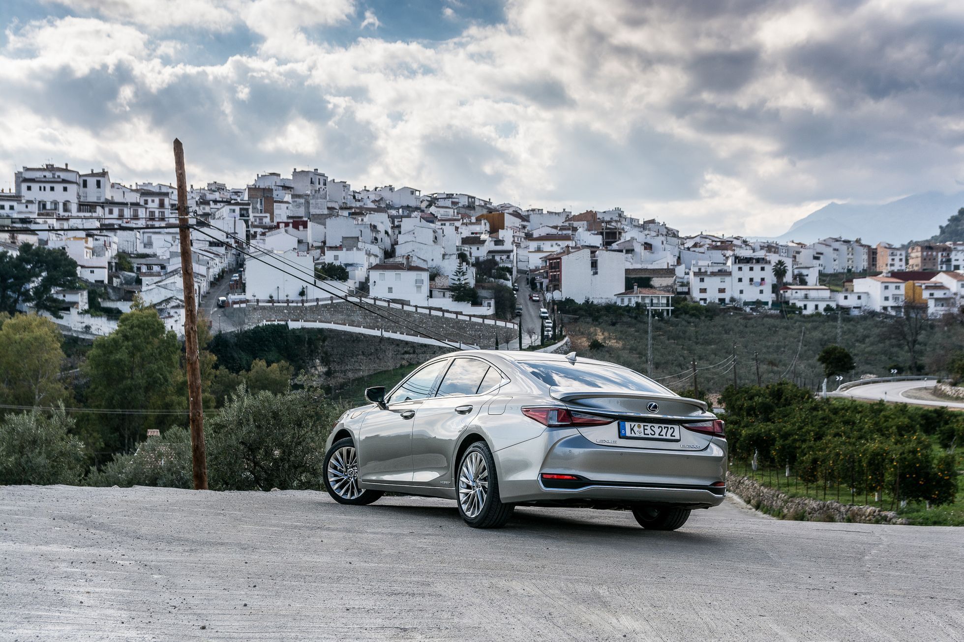 Lexus ES 2019