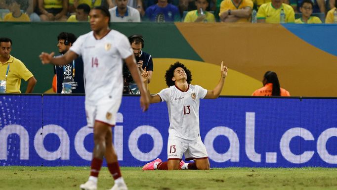 Soccer Football - World Cup - South American Qualifiers - Brazil v Venezuela - Arena Pantanal, Cuiaba, Brazil - October 12, 2023 Venezuela's Eduard Bello celebrates scori