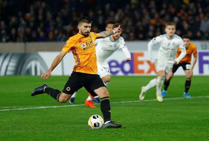 Soccer Football - Europa League - Group L - Wolverhampton Wanderers v Slovan Bratislava - Molineux Stadium, Wolverhampton, Britain - November 7, 2019  Wolverhampton Wande