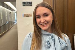 O Pekarové Adamové věděla skoro všechno. A teď i díky ní pořádně povýšila