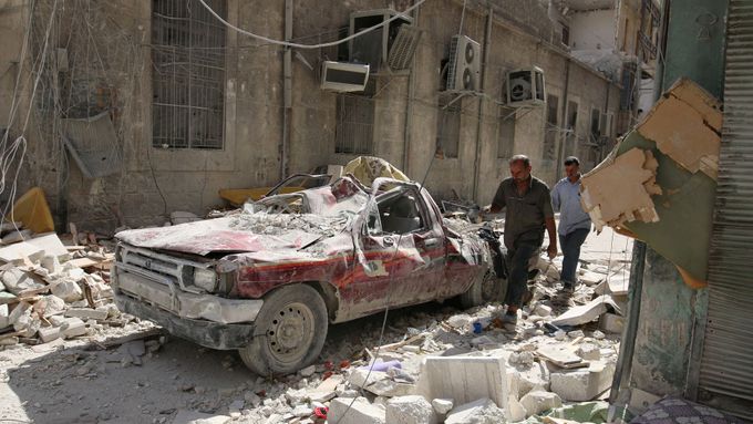 Následky bojů v Aleppu (ilustrační foto).