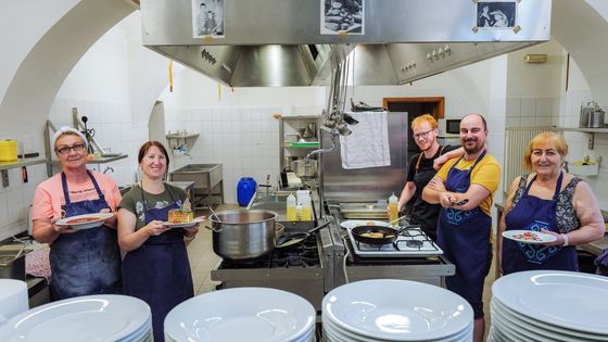 Zájem o jejich dobroty byl enormní. Ukrajinská restaurace začala recepty zveřejňovat