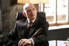 Nabít a zabít - Ben Kingsley jako Rabín