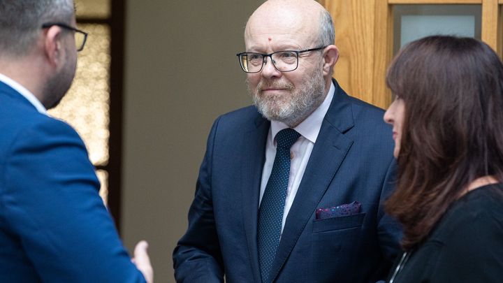 Kdo je Válek? Přísný učitel, přátelský i tvrdý politik, velký běžec a zpěvák ve sboru
