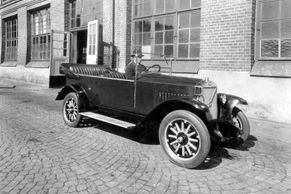 První Volvo bylo propadák. Vyrobili ho před 95 lety, dalo i podobu slavnému logu