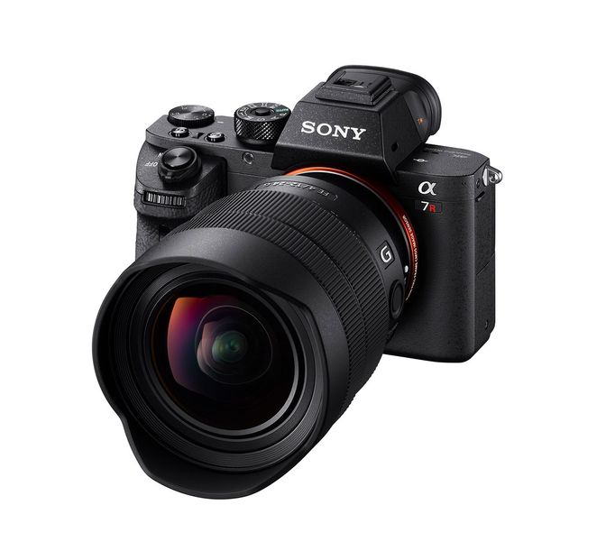 Sony A7R II a nové širokoúhlé objektivy