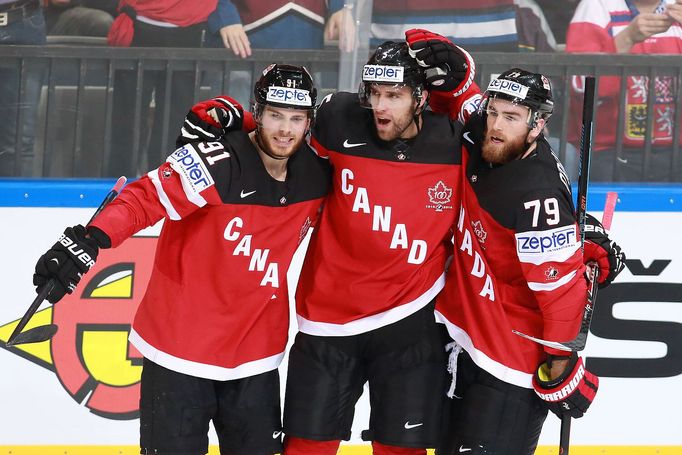 MS 2015, Švédsko - Kanada: Tyler Seguin, Aaron Ekblad a Ryan O'Reilly