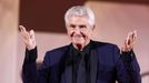 Claude Lelouch na benátském festivalu.