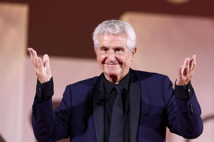 Claude Lelouch na benátském festivalu.