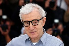 Woody Allen si po 45 letech dá pauzu v natáčení, prý se mu nedaří sehnat peníze