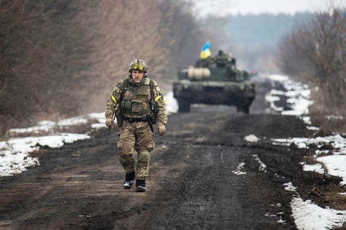 Příslušník ukrajinské armády v okolí města Sumy. 7. 3. 2022