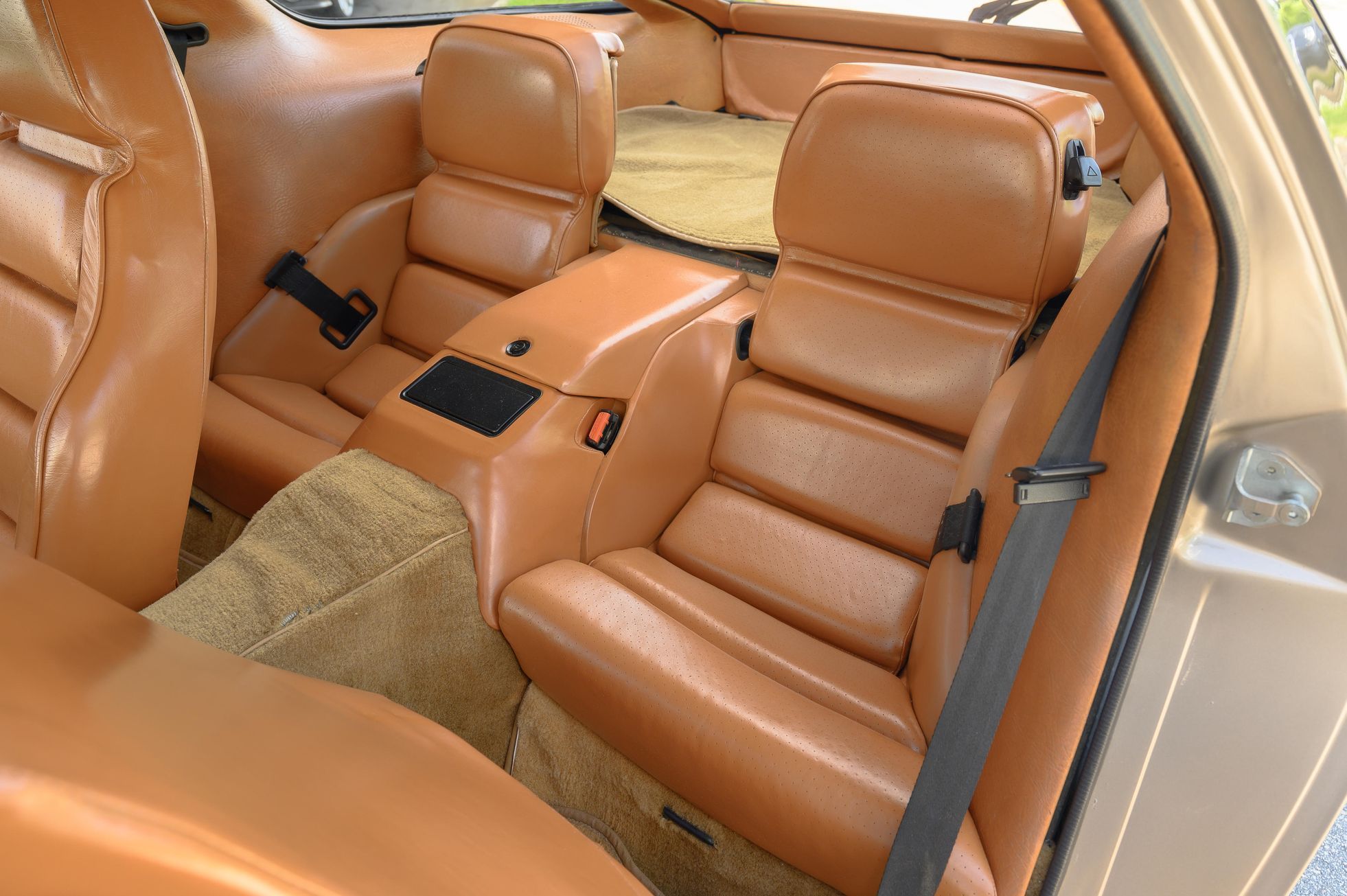 Porsche 928