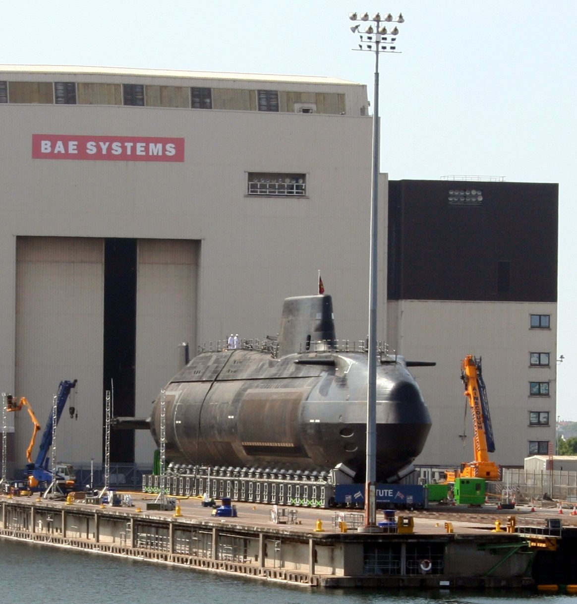 Britská jaderná ponorka Astute - první ze sedmi