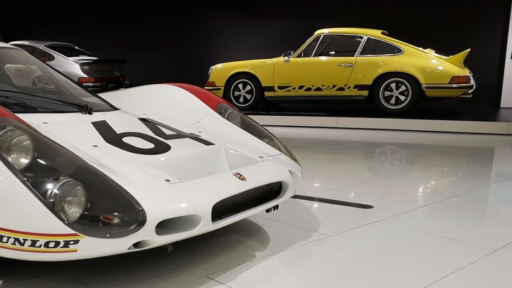 V muzeu Porsche najdete českou stopu i rarity. Němci mohli vyrábět konkurenta Dacie