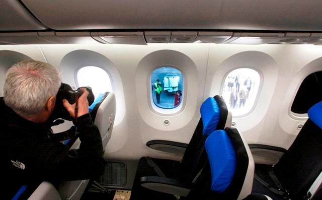 Boeing 787 okénka