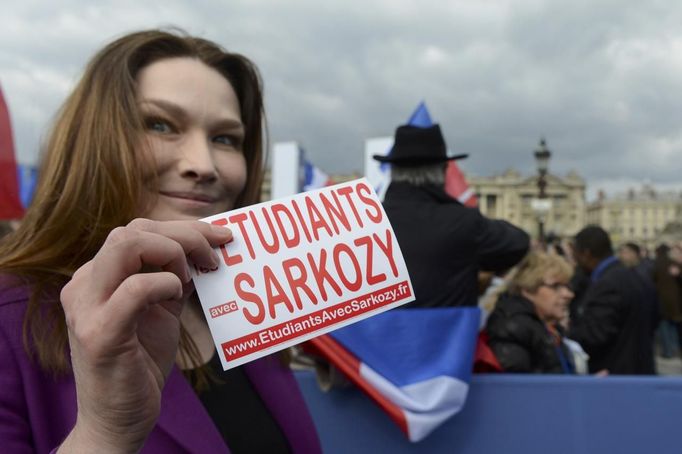 Carla Bruni-Sarkozy the wife of France's President and UMP party candidate for the 2012 French presidential elections Sarkozy attends a political rally on the place de la Concorde in Paris