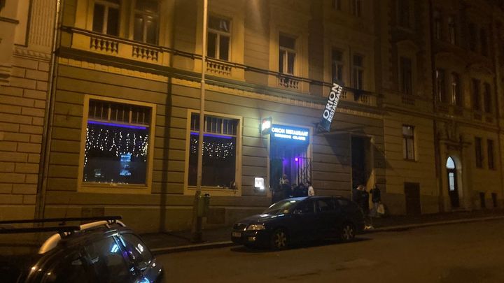 Problémový klub Orion po týdnu zase otevřel. Starosta mu hodlá omezit provozní dobu