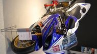 Yamaha YZF-R1 patří k nejrychlejším strojům na světě. Stojí 340 000 Kč.