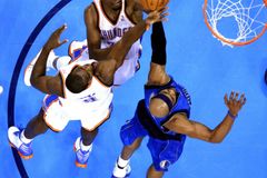 Durant poslal Dallas, obhájce v NBA, opět do kolen
