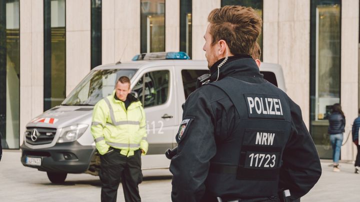 V německém Rot am See se střílelo, podle médií zemřelo šest lidí