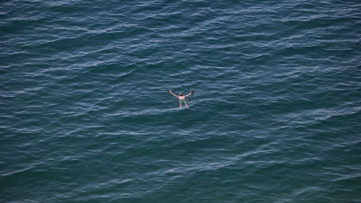 Středozemní moře se za 48 hodin ochladí o deset stupňů, varuje meteorolog; Zdroj foto: Reuters