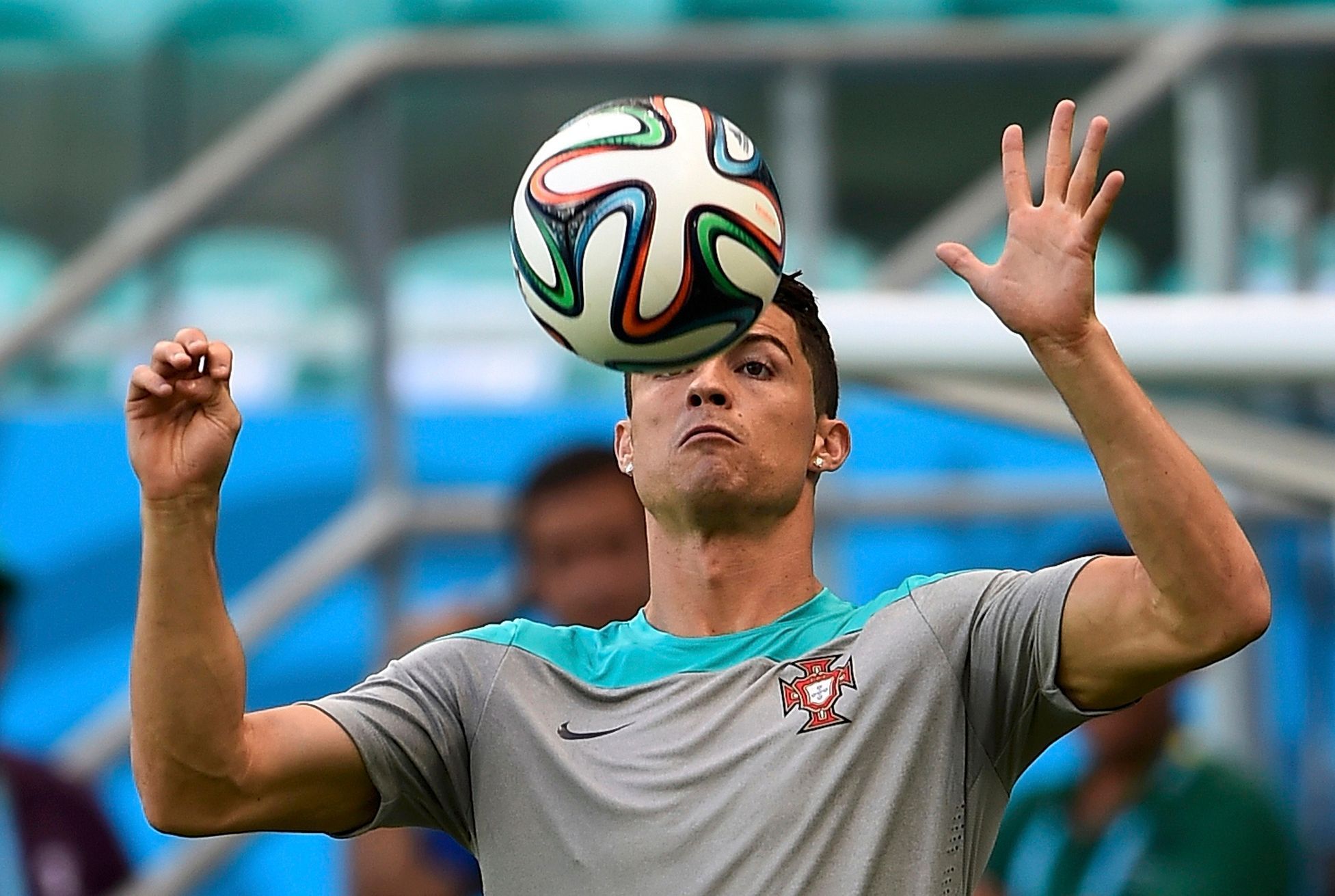 Cristiano Ronaldo trénuje na MS 2014