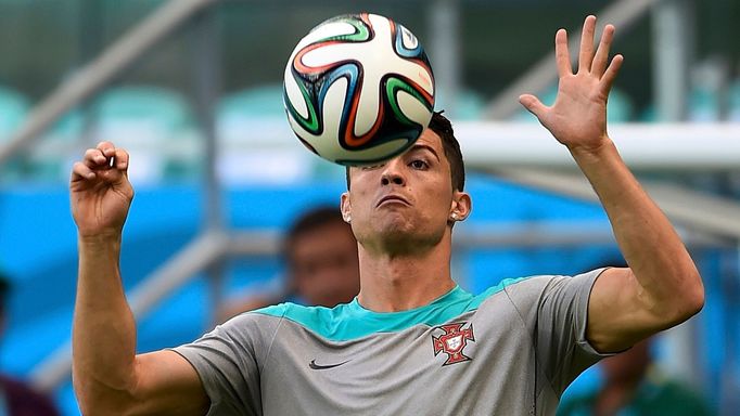 Cristiano Ronaldo trénuje na MS 2014