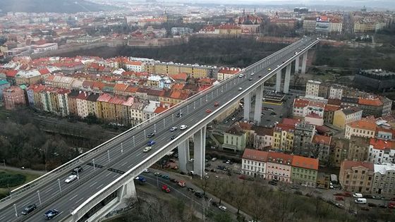 Jak se stavěl Nuselský most? Podívejte se