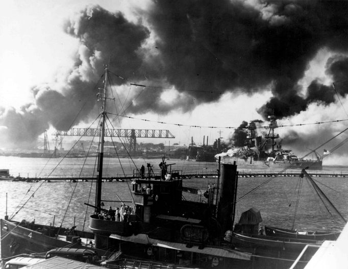 Vzpomínkový obřad u příležitosti 75. výročí útoku na Pearl Harbor