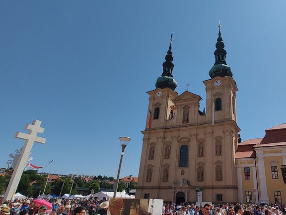 Velehradská bazilika Nanebevzetí Panny Marie a svatého Cyrila a Metoděje.