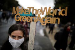 Evropany znepokojuje klimatická krize, svůj život ale měnit nechtějí, ukázal průzkum