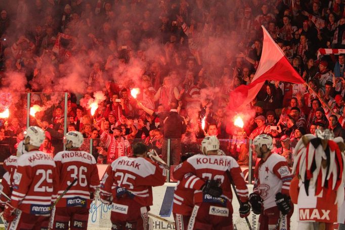 1. liga, Slavia-Č. Budějovice: radost Slavie