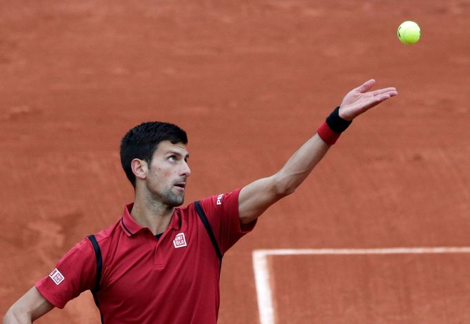 Novak Djokovič ve čtvrtfinále French Open 2016.