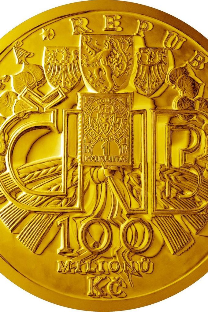 100 milionů korun je nominální hodnota zlaté mince, jež váží 130 kilogramů.