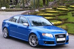 Audi chystá nové RS4, ale pouze jako kombi