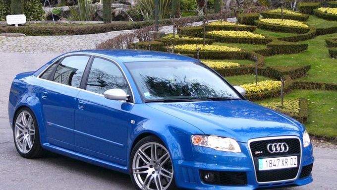 Audi RS4