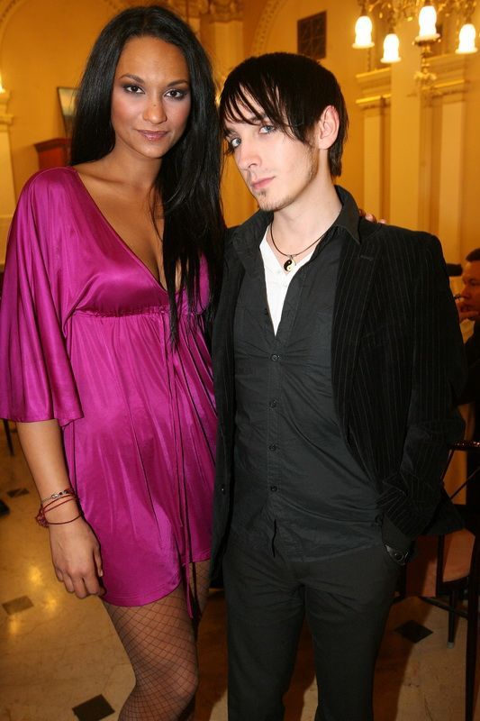 Niceland, Lejla Abbasová