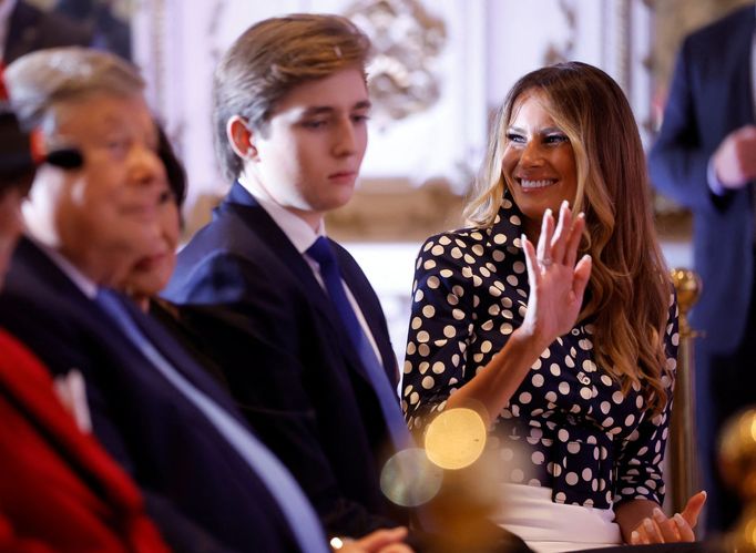 Melania Trumpová se synem Barronem.