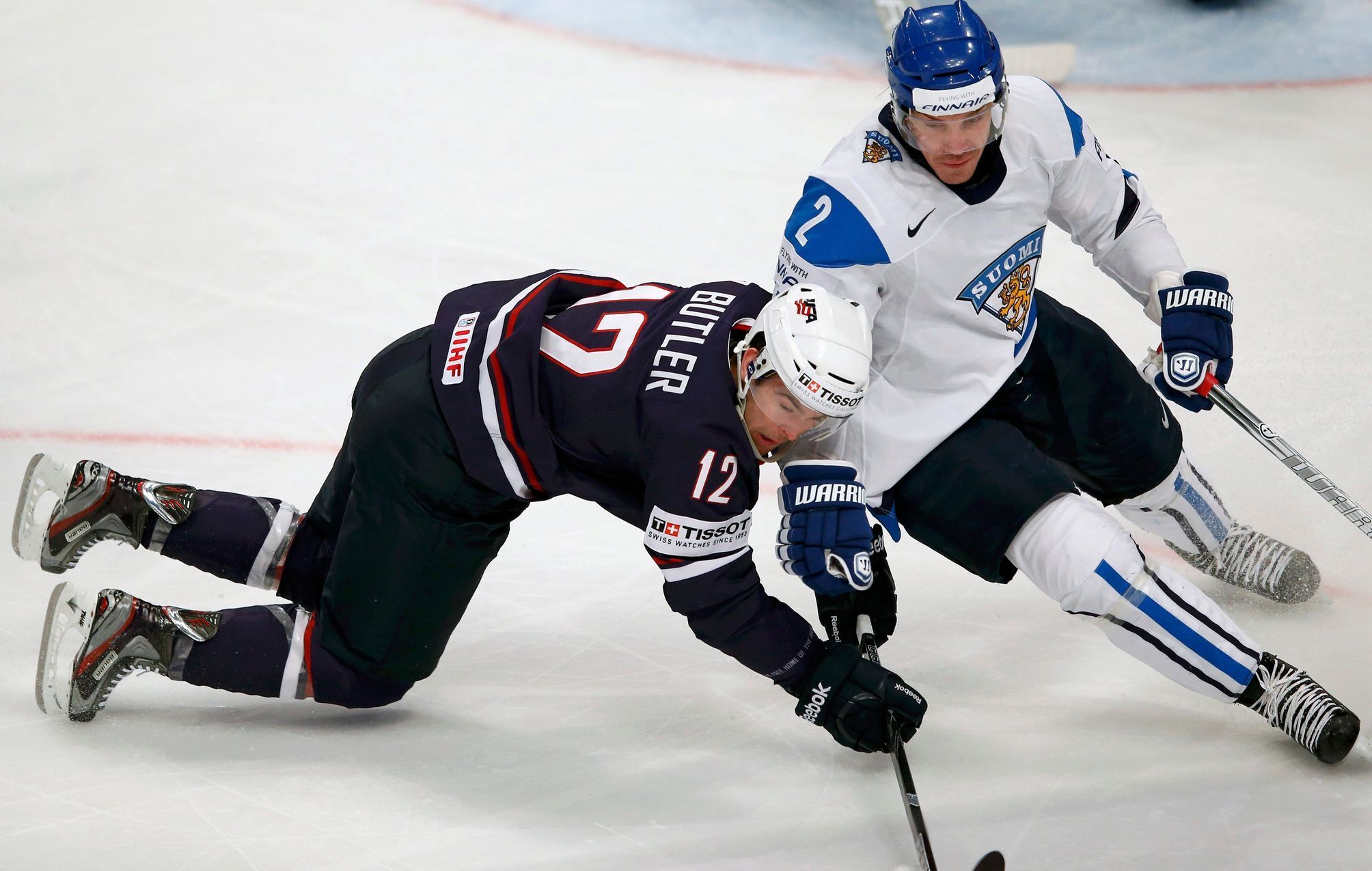 Hokej, MS 2013, USA - Finsko: Bobby Butler - Teemu Laakso