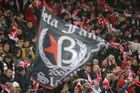 Slavia chtěla mít na zápasech tři tisíce fanoušků, Blatný to odmítl