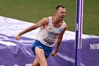 Historický úspěch českého atleta. Štefela má bronz z mistrovství světa